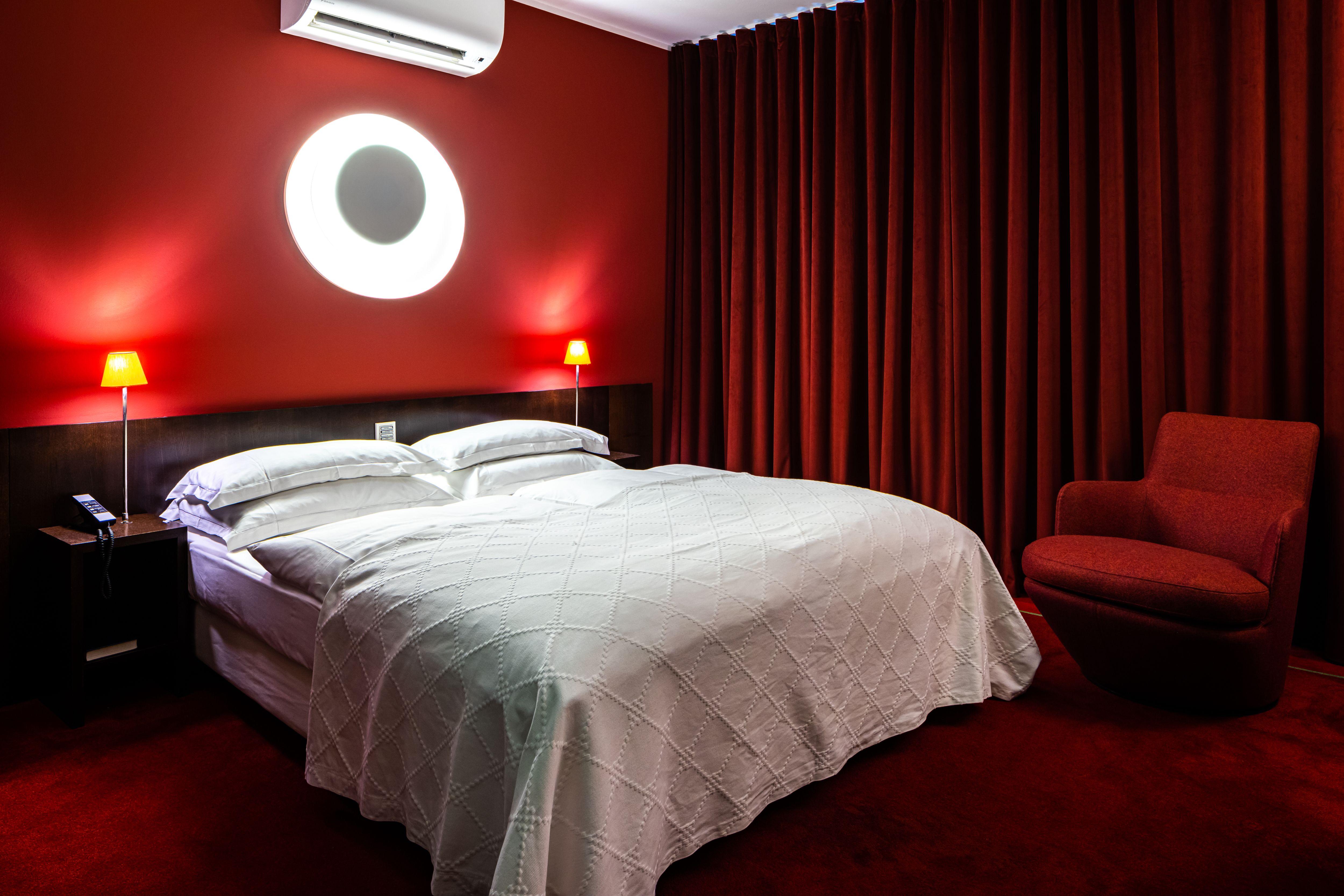The New Yorker Hotel Koeln-Messe Екстериор снимка