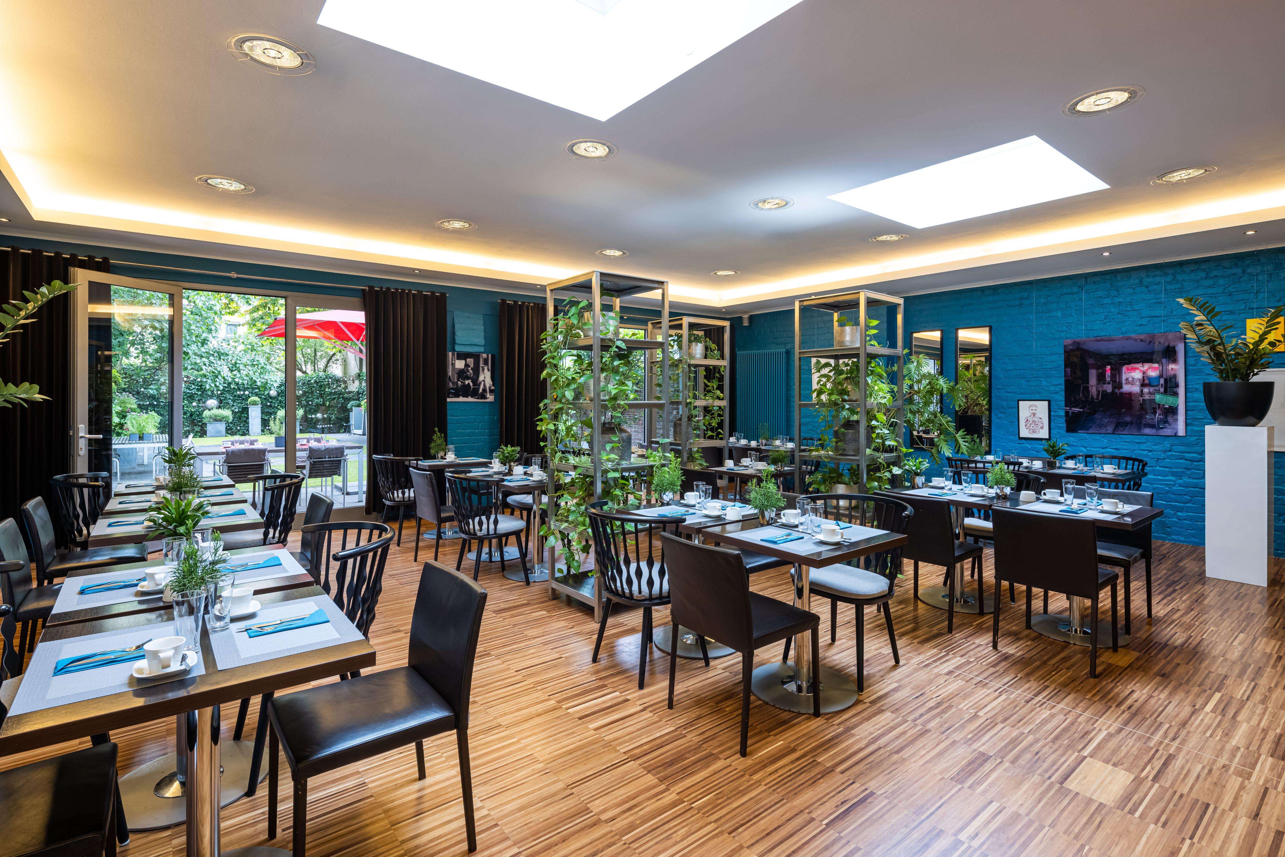 The New Yorker Hotel Koeln-Messe Екстериор снимка