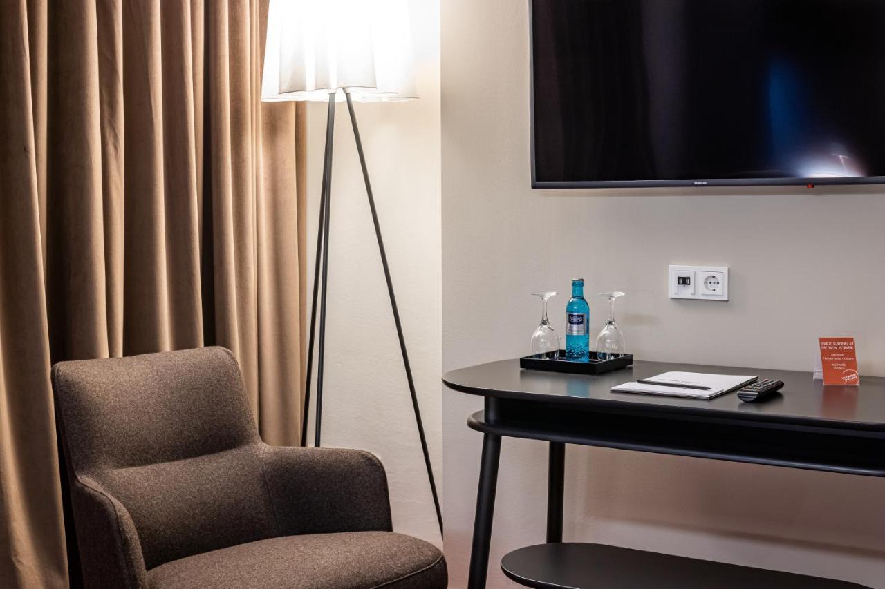 The New Yorker Hotel Koeln-Messe Екстериор снимка